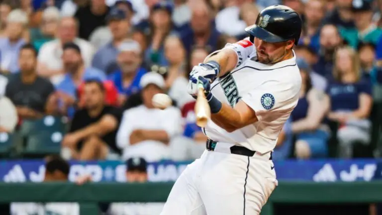 Today's top games to watch, best bets, odds: full MLB card, WNBA action and more