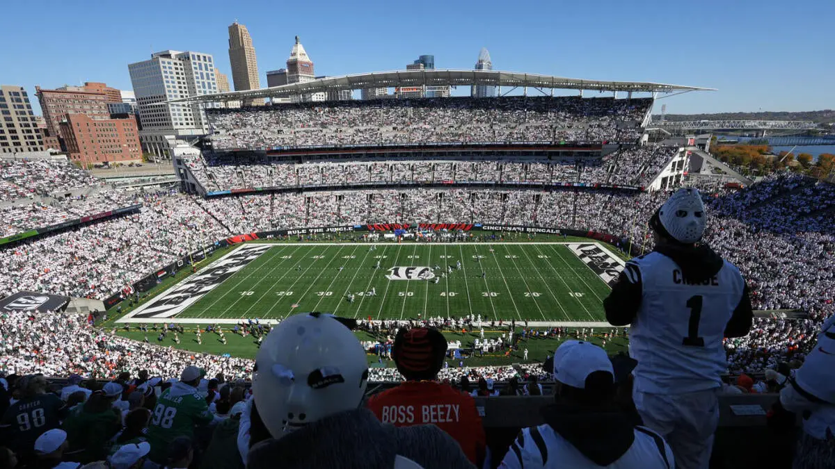 Cincinnati Bengals finalize 11-year lease extension to remain at Paycor Stadium