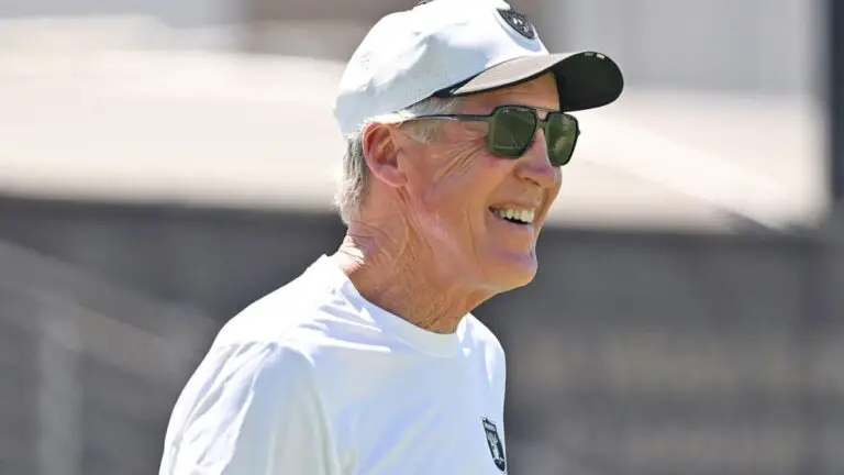 How to bet on the Raiders: Super Bowl odds, win total, props, best futures bets, picks in 2025