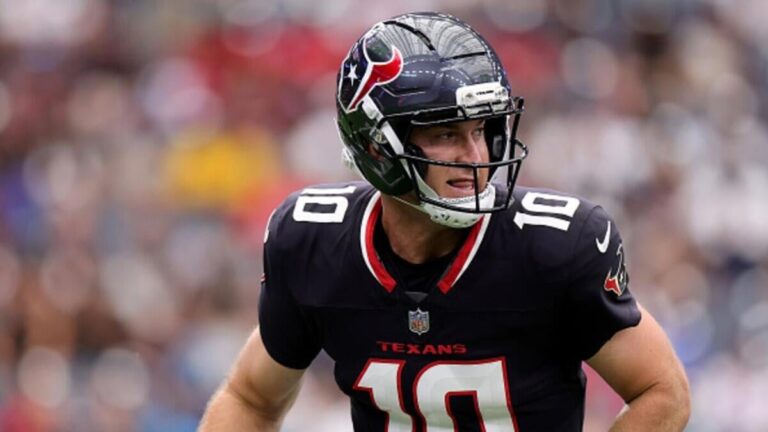 Davis Mills contract: Texans agree to one-year, $7 million extension with backup QB, per report